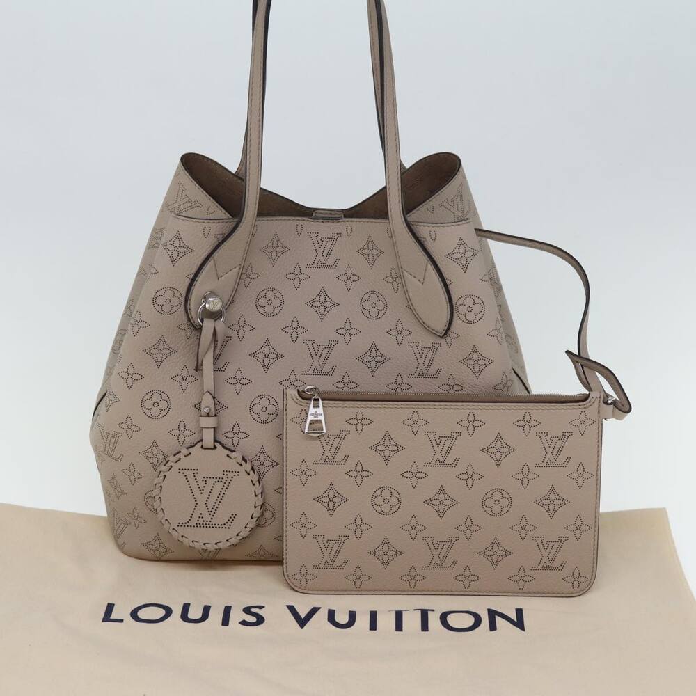 LOUIS VUITTON Monogram Mahina Blossom MM Tote Bag Galle M21852 - Picture 12 of 16